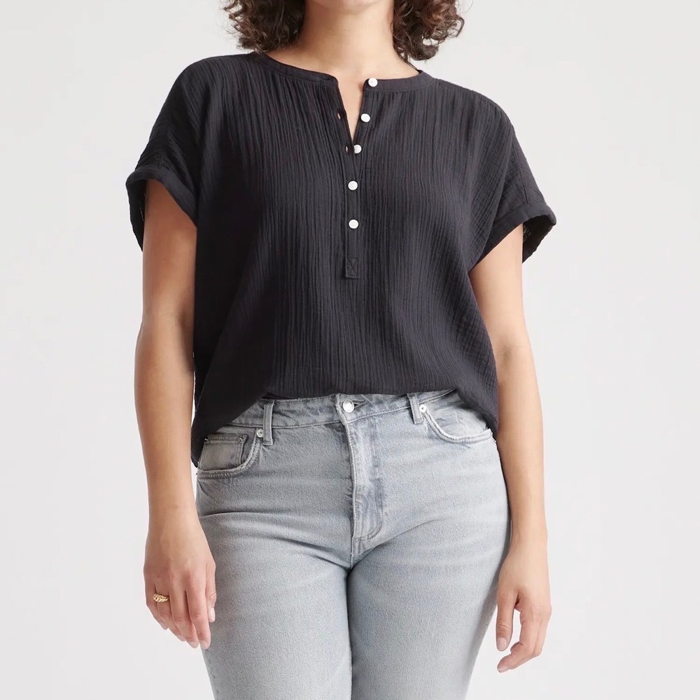 Quince  100% Organic Cotton Gauze Roll Sleeve Shirt Black - Small